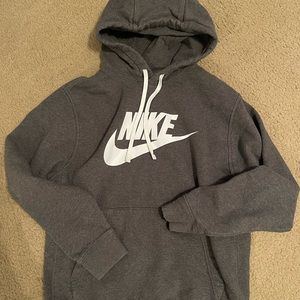 Nike sweatshirt